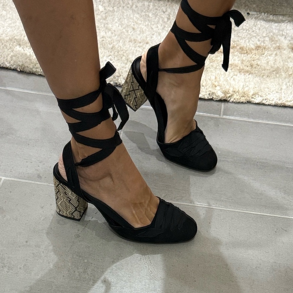 Wild Diva Black and Tan Heels with Snakeskin Detail